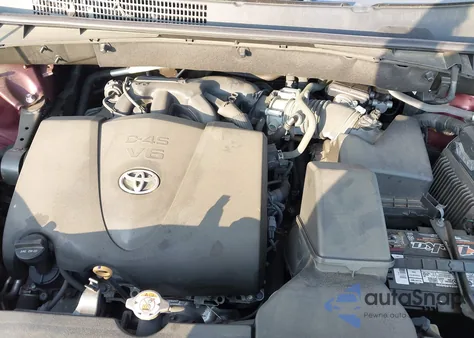 2018 Toyota Highlander Xle из США, поврежденный, VIN 5TDJZRFH4JS816767